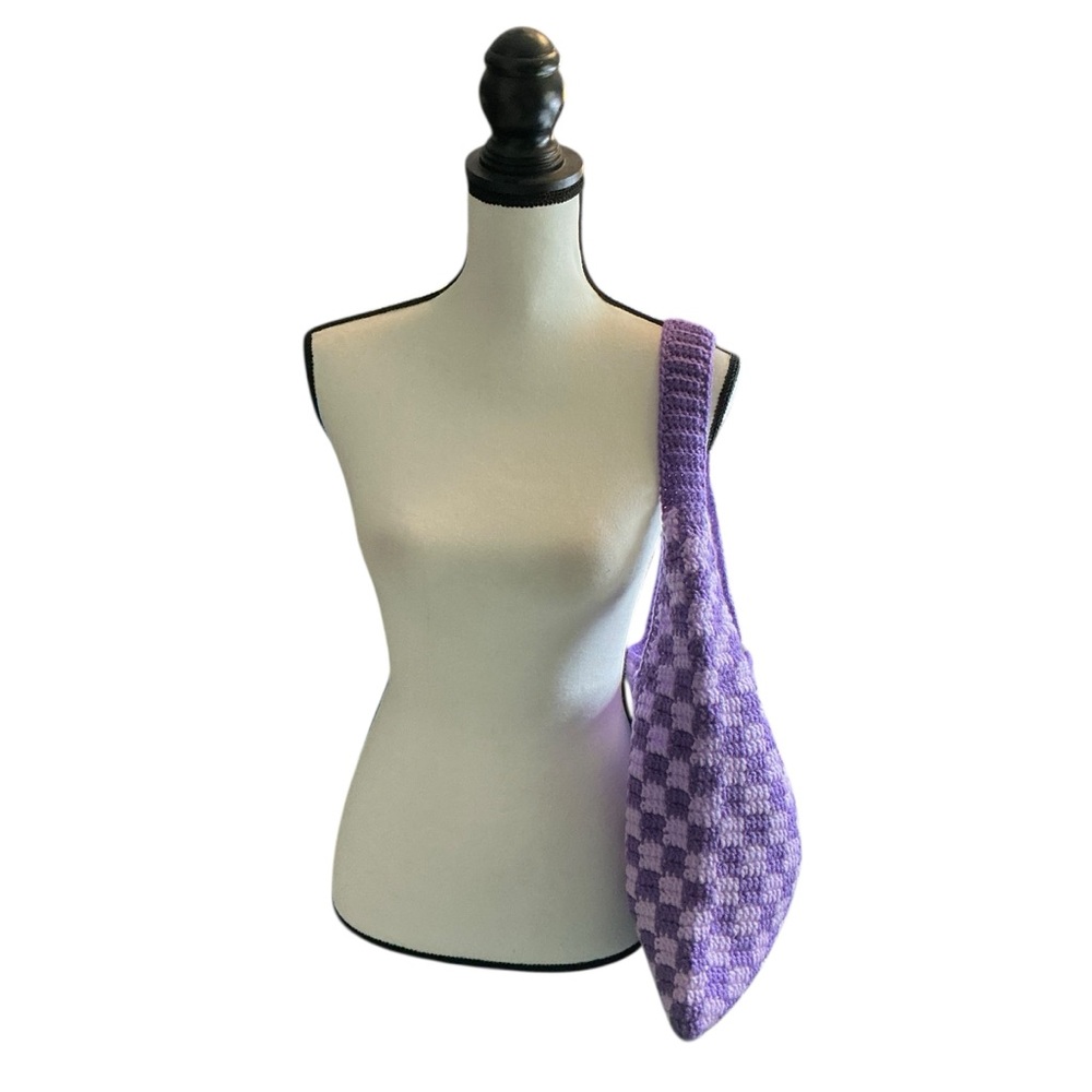 Handmade Amethyst & Soft Purple Checker Checkerboard Crochet Shoulder Tote Bag - Picture 13 of 16